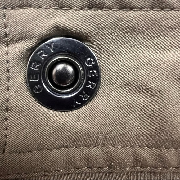 Gerry Casual Cargo Shorts with side zipper pockets size 40 - Picture 5 of 11